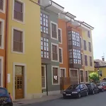 Amplio Y Acogedor Piso En * Nueva De Llanes