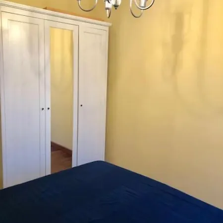Amplio Y Acogedor Piso Con Garaje En Nueva ヌエバ・デ・リャネス